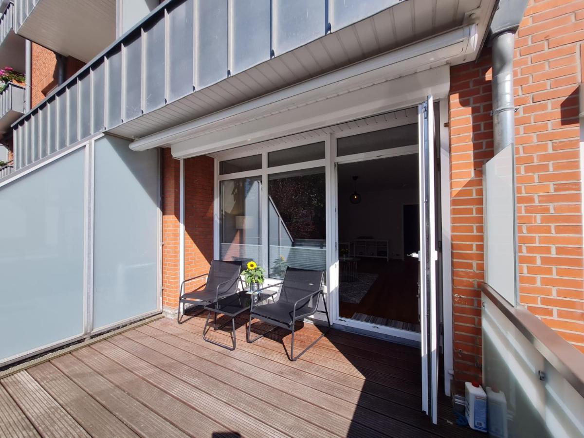 Wohnung Fleethoern - Zentral, Ruhig, Mit Parkplatz Und Balkon Kiel Bagian luar foto